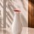 bianco latte / rosso